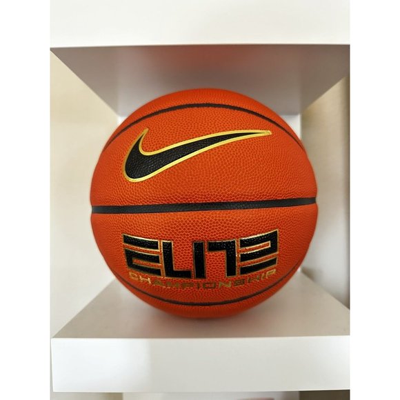 Nike Elite Championship Gold Memphis Tigers SZ 7 Game Ball 29.5 Basketball - Picture 3 of 3